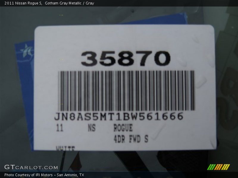 Gotham Gray Metallic / Gray 2011 Nissan Rogue S