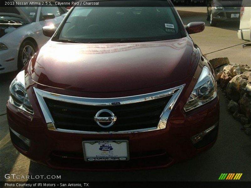 Cayenne Red / Charcoal 2013 Nissan Altima 2.5 S