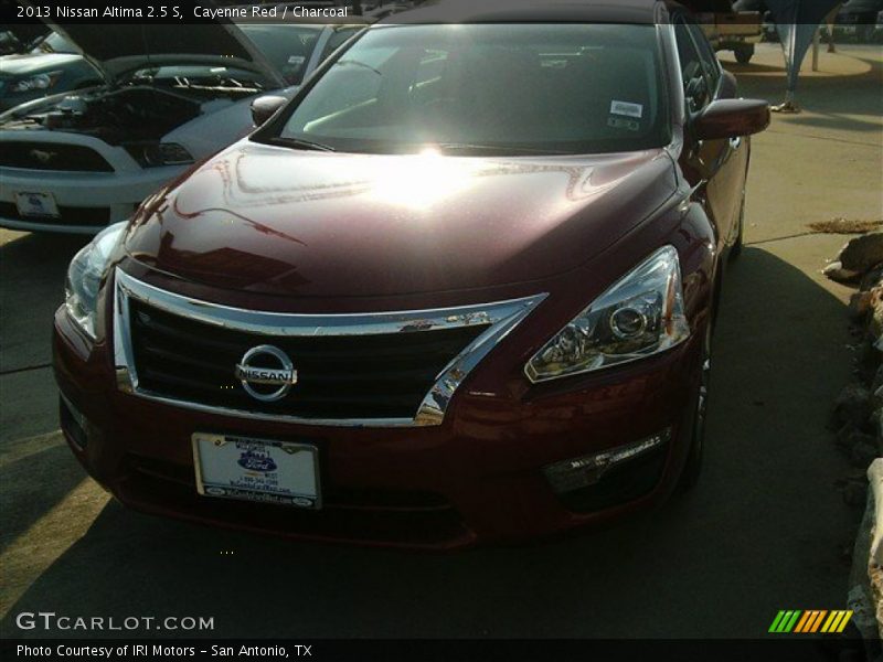 Cayenne Red / Charcoal 2013 Nissan Altima 2.5 S