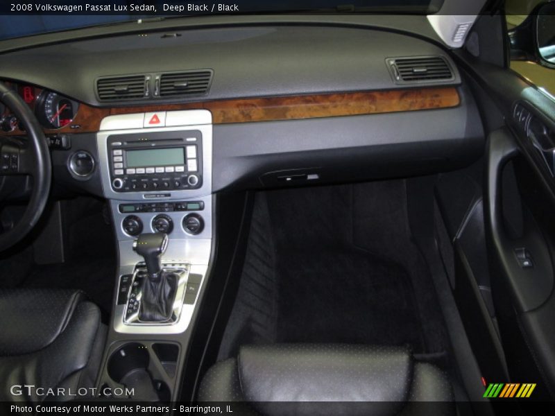 Deep Black / Black 2008 Volkswagen Passat Lux Sedan