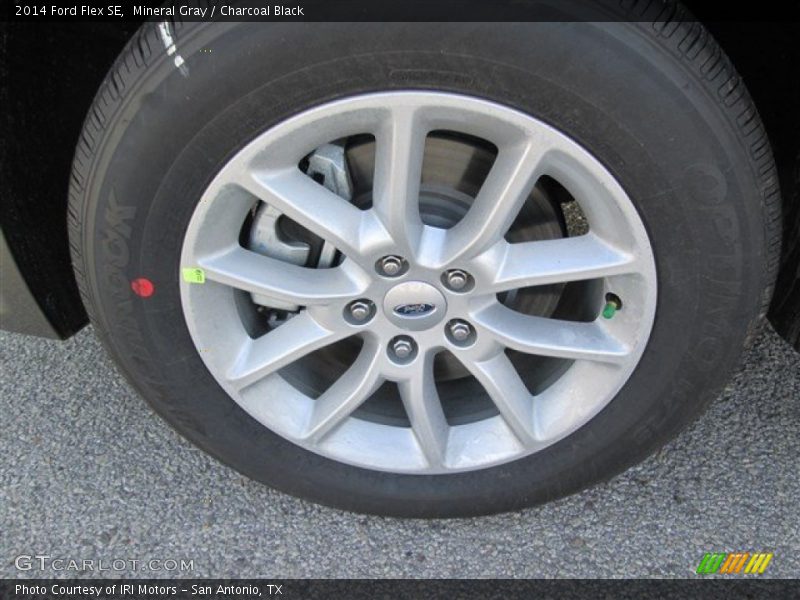 Mineral Gray / Charcoal Black 2014 Ford Flex SE