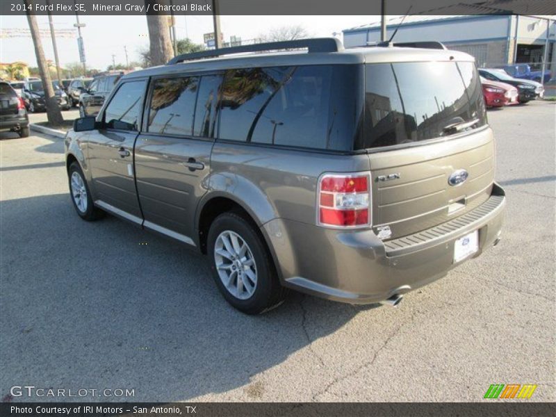 Mineral Gray / Charcoal Black 2014 Ford Flex SE