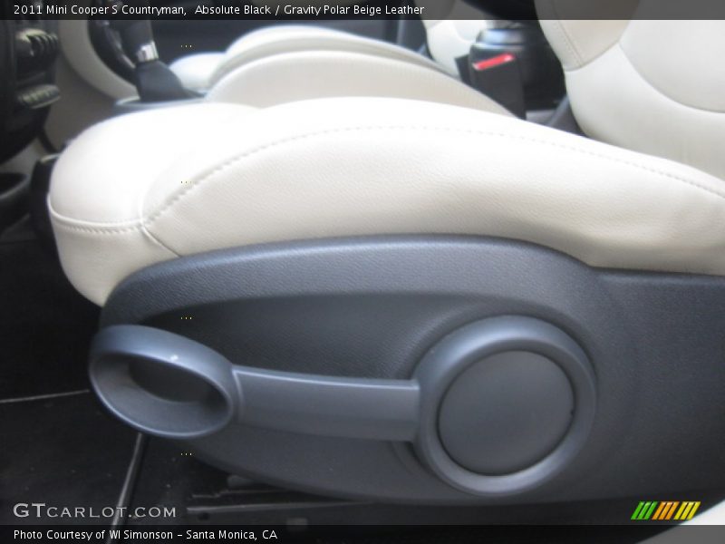 Absolute Black / Gravity Polar Beige Leather 2011 Mini Cooper S Countryman