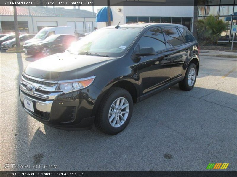 Tuxedo Black / Charcoal Black 2014 Ford Edge SE