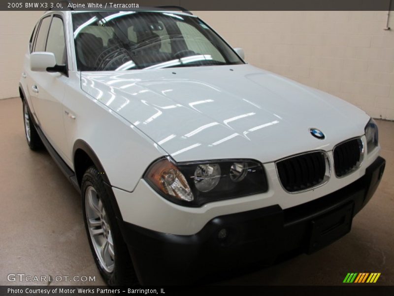 Alpine White / Terracotta 2005 BMW X3 3.0i