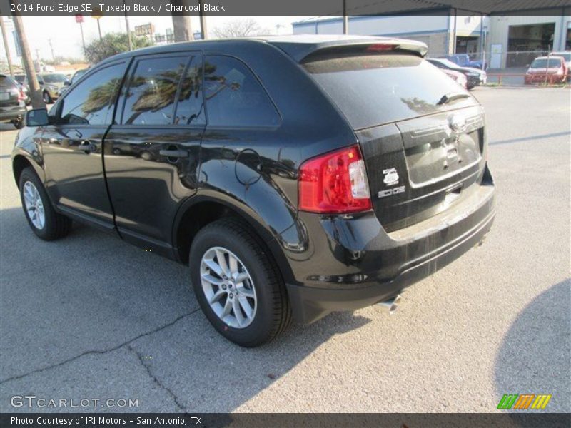 Tuxedo Black / Charcoal Black 2014 Ford Edge SE