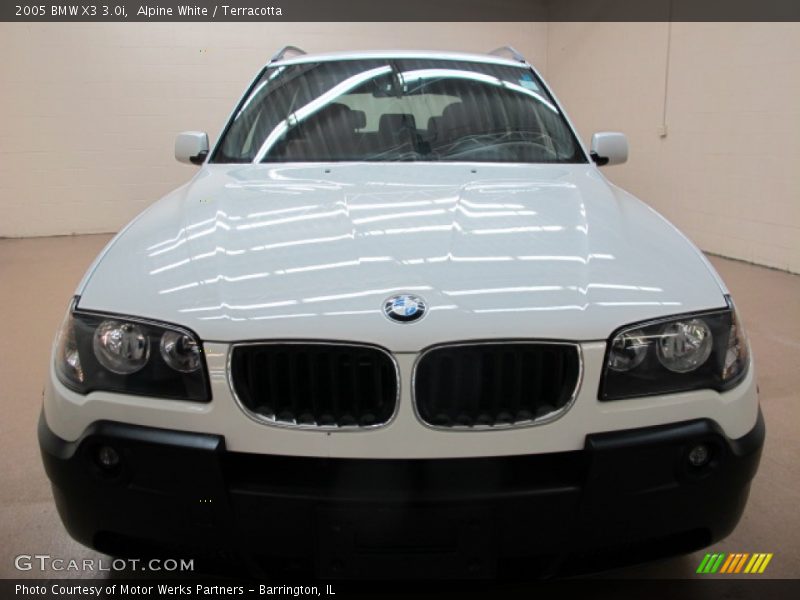 Alpine White / Terracotta 2005 BMW X3 3.0i