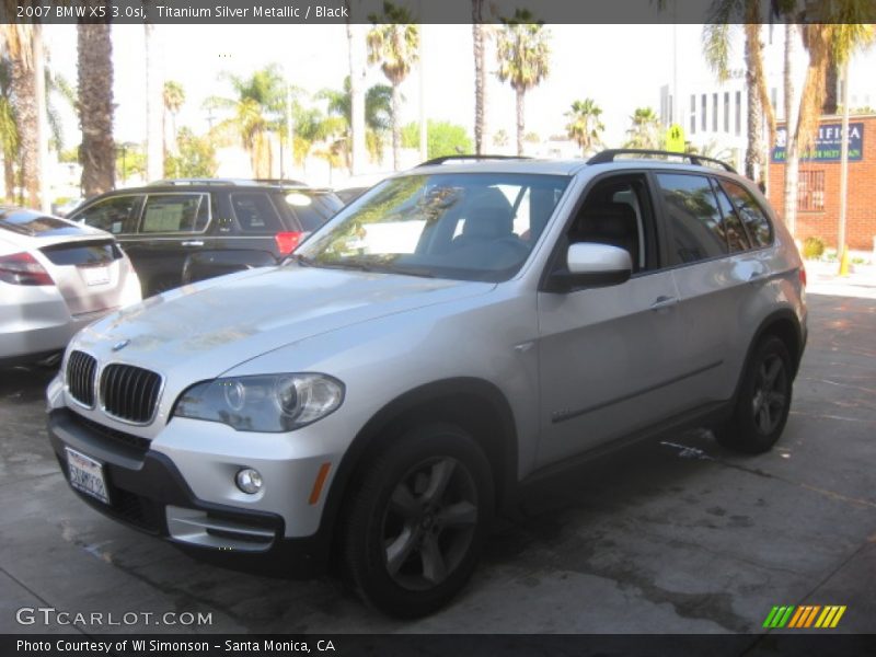 Front 3/4 View of 2007 X5 3.0si