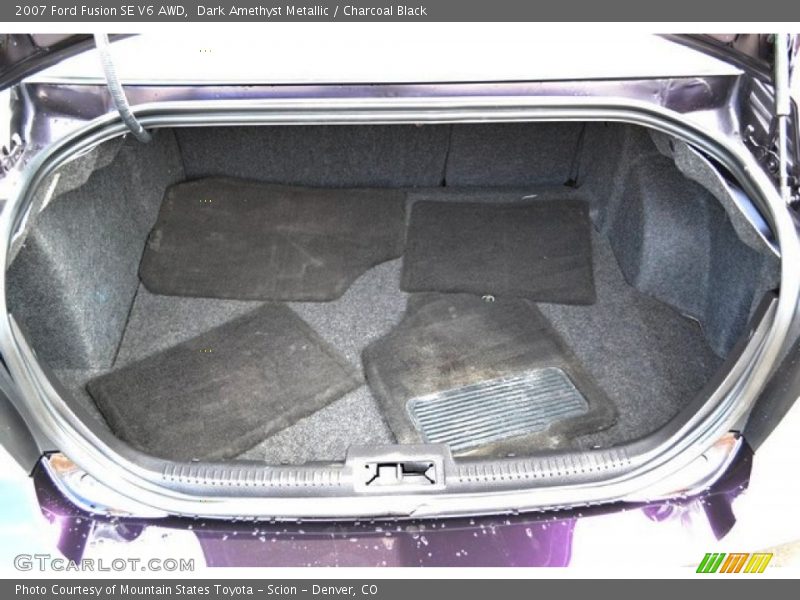 Dark Amethyst Metallic / Charcoal Black 2007 Ford Fusion SE V6 AWD