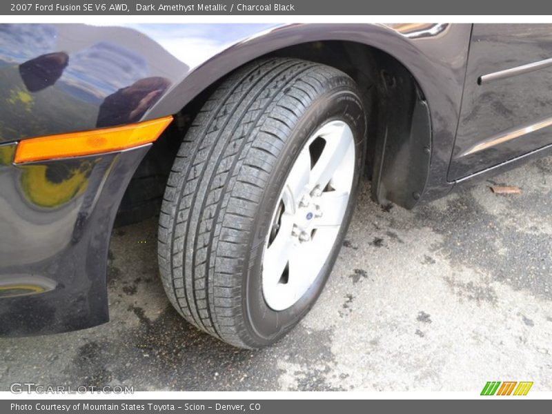 Dark Amethyst Metallic / Charcoal Black 2007 Ford Fusion SE V6 AWD