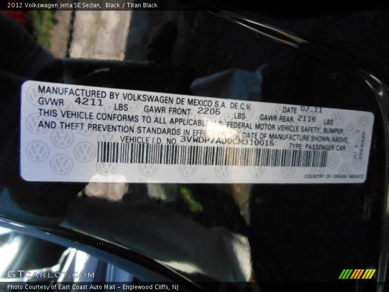 Black / Titan Black 2012 Volkswagen Jetta SE Sedan