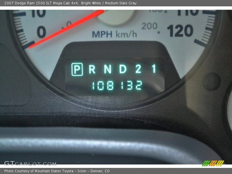 Bright White / Medium Slate Gray 2007 Dodge Ram 1500 SLT Mega Cab 4x4