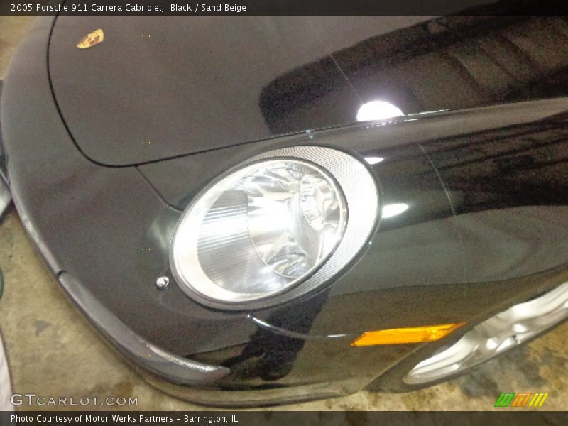 Black / Sand Beige 2005 Porsche 911 Carrera Cabriolet