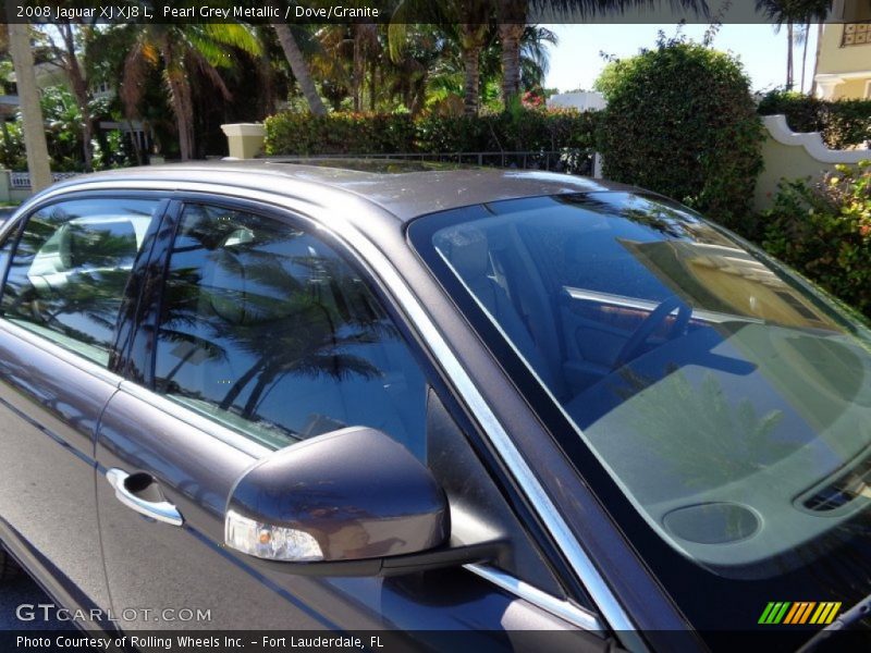 Pearl Grey Metallic / Dove/Granite 2008 Jaguar XJ XJ8 L