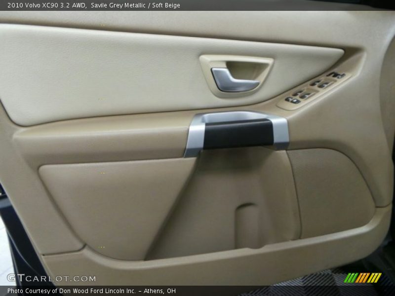 Savile Grey Metallic / Soft Beige 2010 Volvo XC90 3.2 AWD