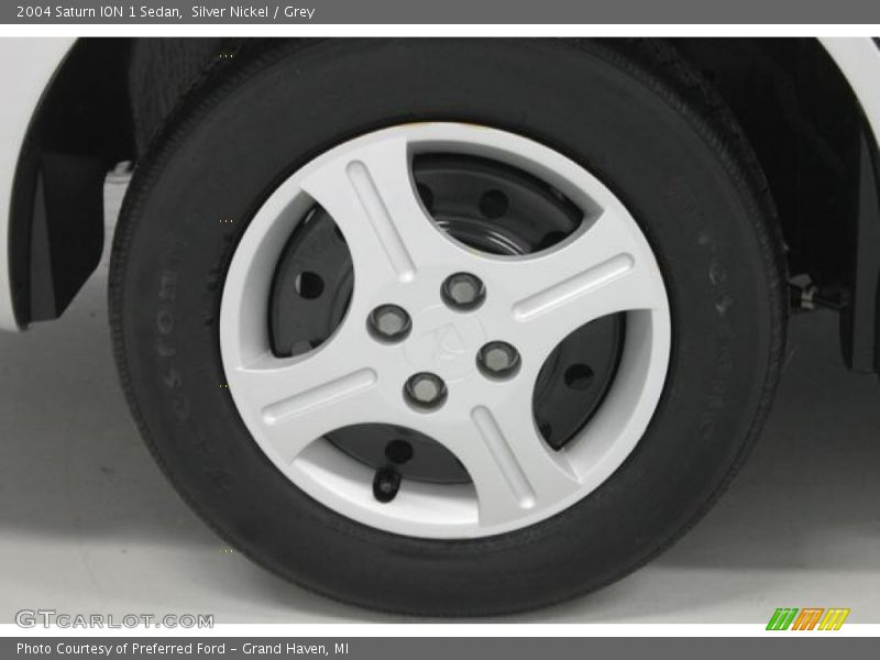 Silver Nickel / Grey 2004 Saturn ION 1 Sedan