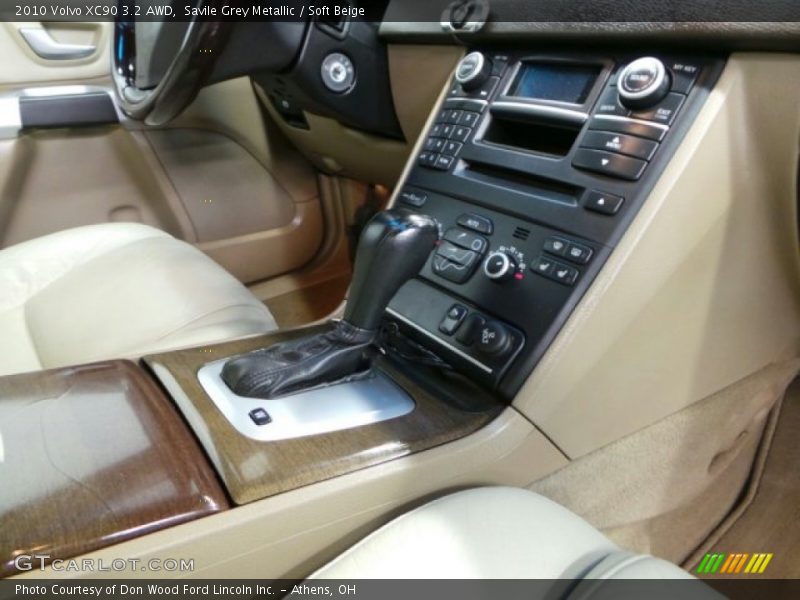 Savile Grey Metallic / Soft Beige 2010 Volvo XC90 3.2 AWD