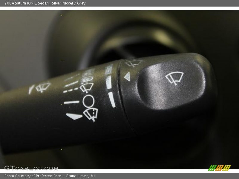 Silver Nickel / Grey 2004 Saturn ION 1 Sedan