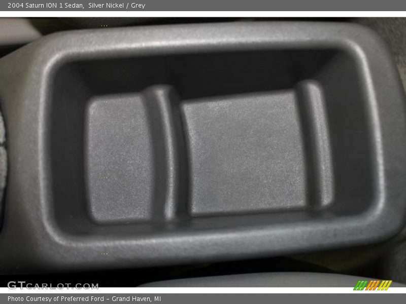 Silver Nickel / Grey 2004 Saturn ION 1 Sedan