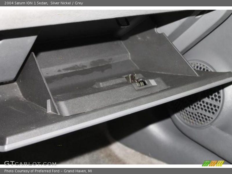 Silver Nickel / Grey 2004 Saturn ION 1 Sedan