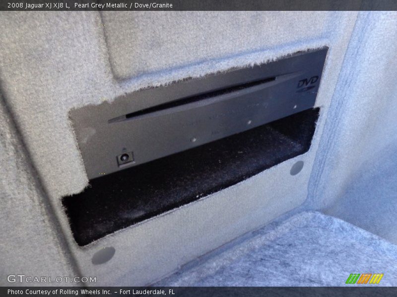 Pearl Grey Metallic / Dove/Granite 2008 Jaguar XJ XJ8 L