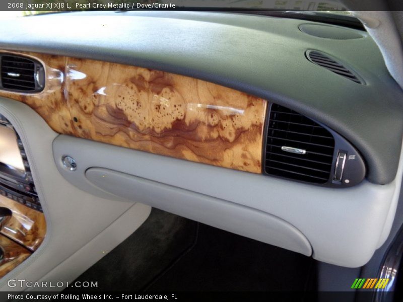 Pearl Grey Metallic / Dove/Granite 2008 Jaguar XJ XJ8 L