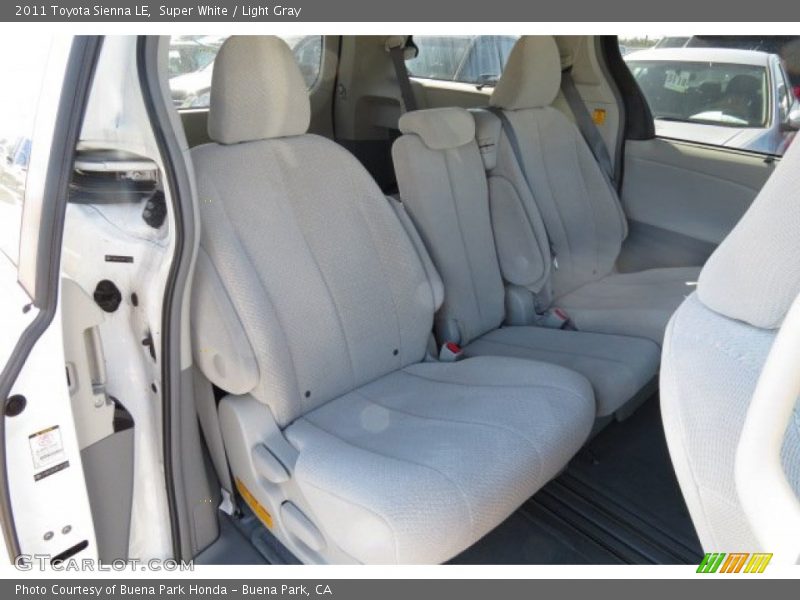 Super White / Light Gray 2011 Toyota Sienna LE
