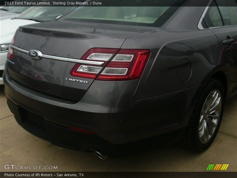 Sterling Gray Metallic / Dune 2013 Ford Taurus Limited