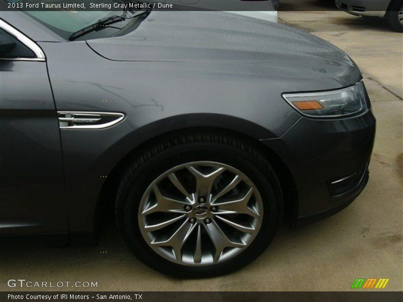 Sterling Gray Metallic / Dune 2013 Ford Taurus Limited