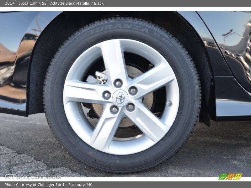 Attitude Black Metallic / Black 2014 Toyota Camry SE
