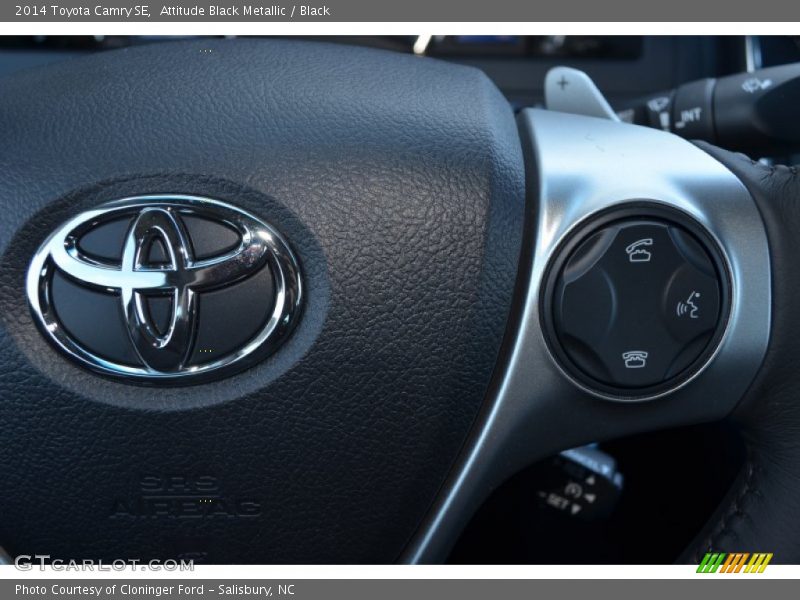 Attitude Black Metallic / Black 2014 Toyota Camry SE