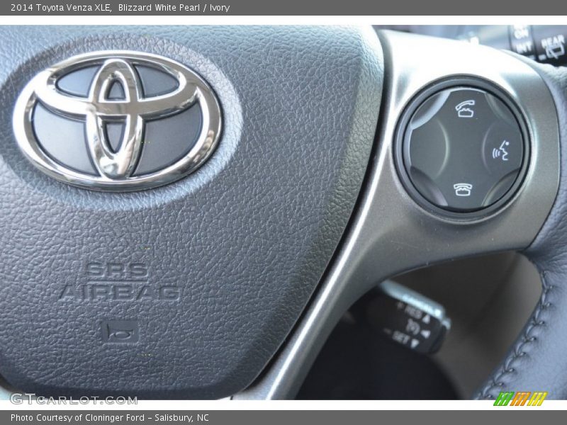 Blizzard White Pearl / Ivory 2014 Toyota Venza XLE