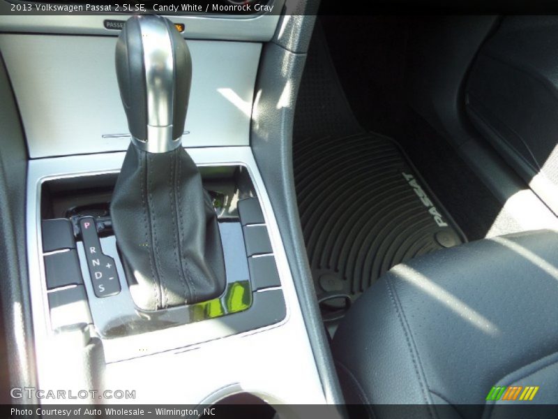 Candy White / Moonrock Gray 2013 Volkswagen Passat 2.5L SE