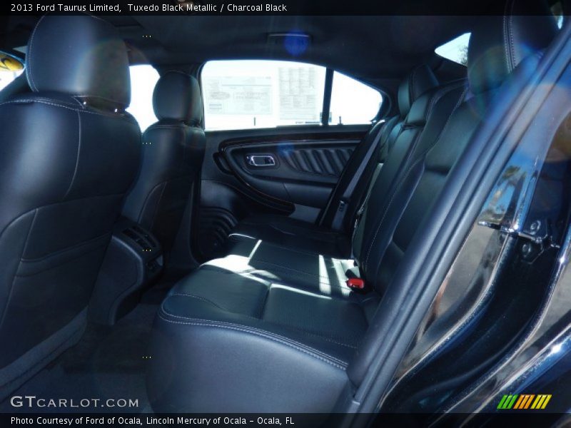 Tuxedo Black Metallic / Charcoal Black 2013 Ford Taurus Limited