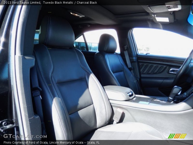 Tuxedo Black Metallic / Charcoal Black 2013 Ford Taurus Limited