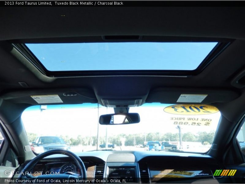 Tuxedo Black Metallic / Charcoal Black 2013 Ford Taurus Limited