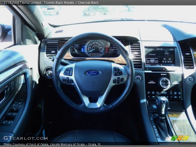 Tuxedo Black Metallic / Charcoal Black 2013 Ford Taurus Limited