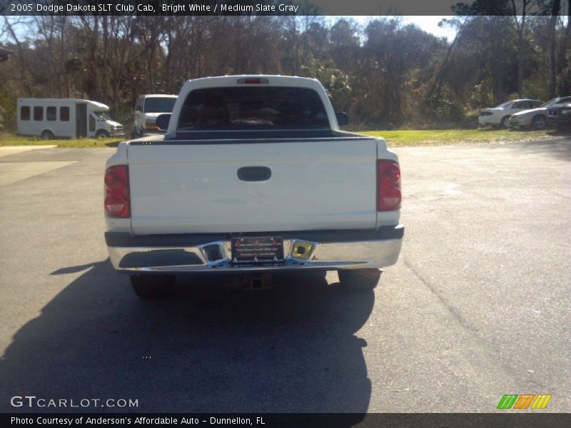 Bright White / Medium Slate Gray 2005 Dodge Dakota SLT Club Cab