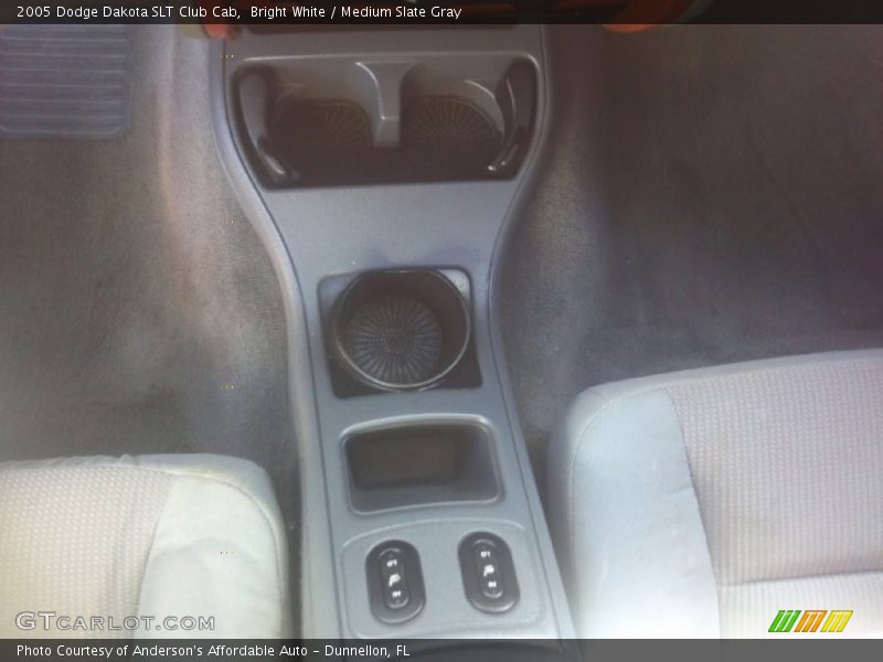 Bright White / Medium Slate Gray 2005 Dodge Dakota SLT Club Cab