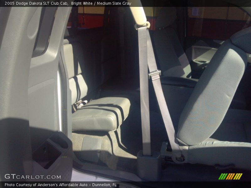 Bright White / Medium Slate Gray 2005 Dodge Dakota SLT Club Cab