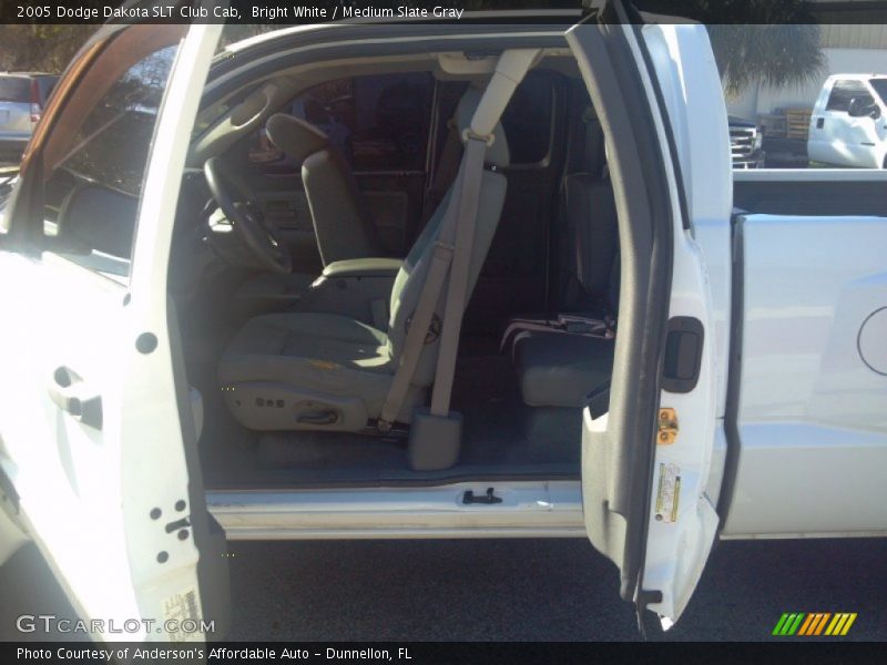 Bright White / Medium Slate Gray 2005 Dodge Dakota SLT Club Cab