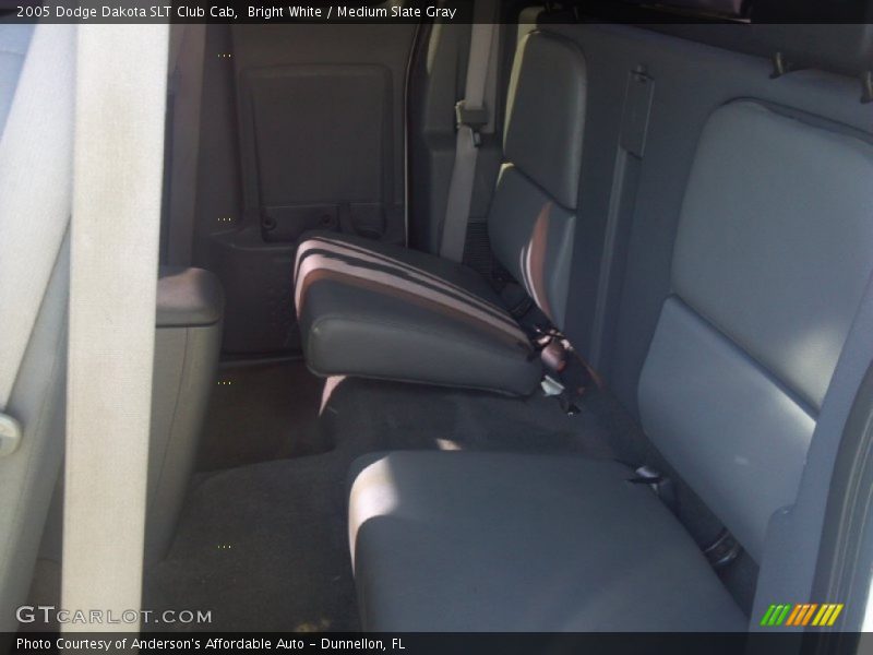 Bright White / Medium Slate Gray 2005 Dodge Dakota SLT Club Cab