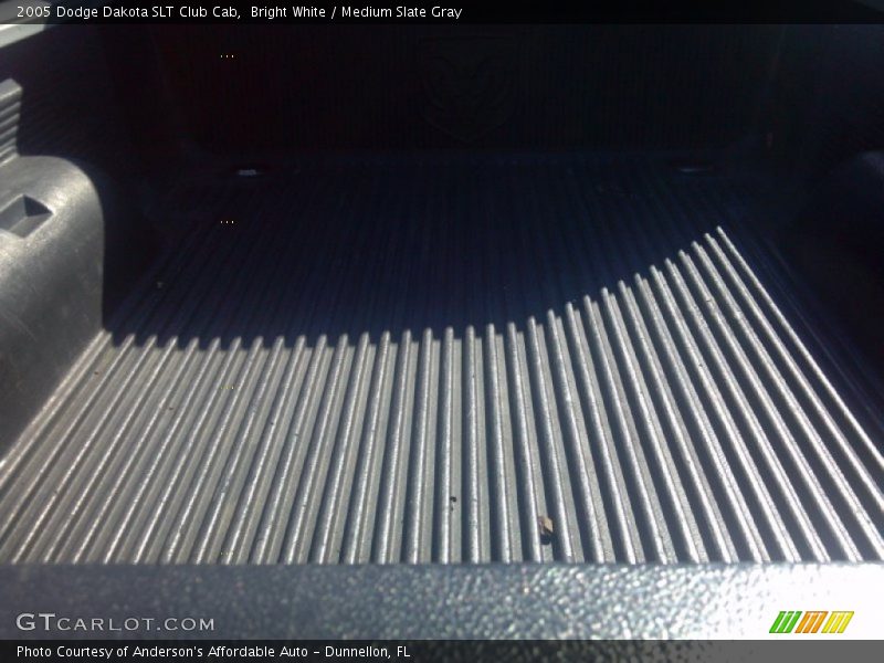 Bright White / Medium Slate Gray 2005 Dodge Dakota SLT Club Cab