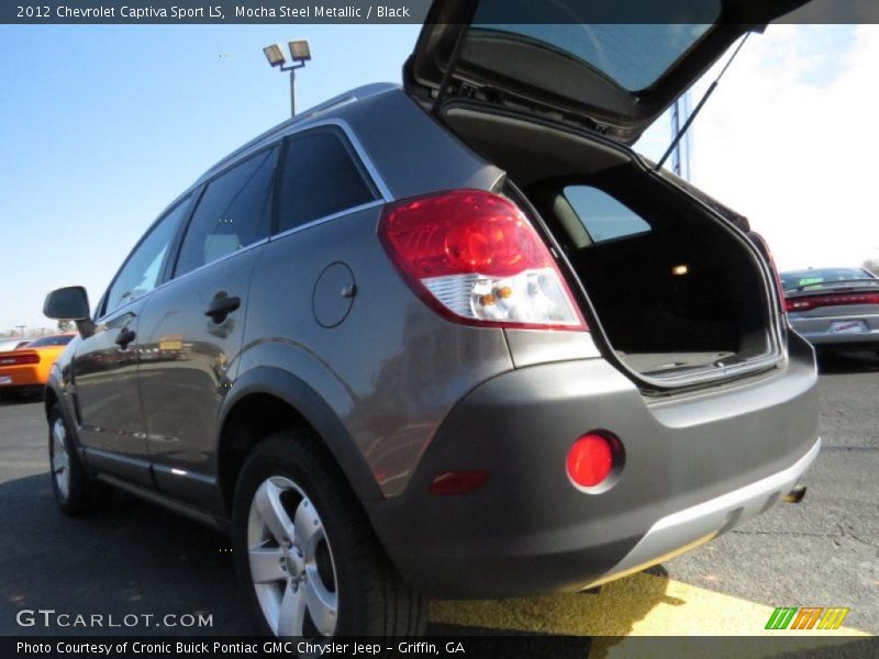 Mocha Steel Metallic / Black 2012 Chevrolet Captiva Sport LS