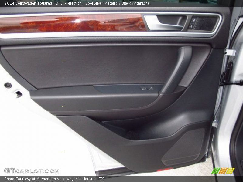 Cool Silver Metallic / Black Anthracite 2014 Volkswagen Touareg TDI Lux 4Motion