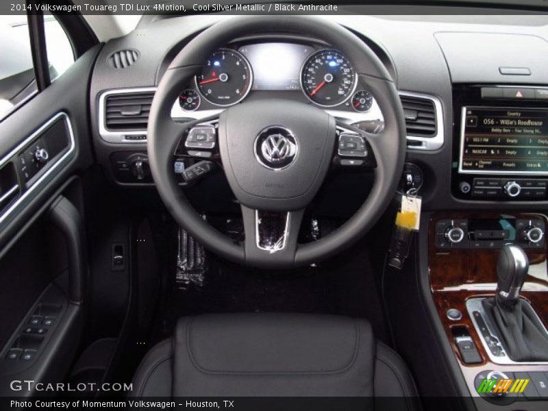 Cool Silver Metallic / Black Anthracite 2014 Volkswagen Touareg TDI Lux 4Motion