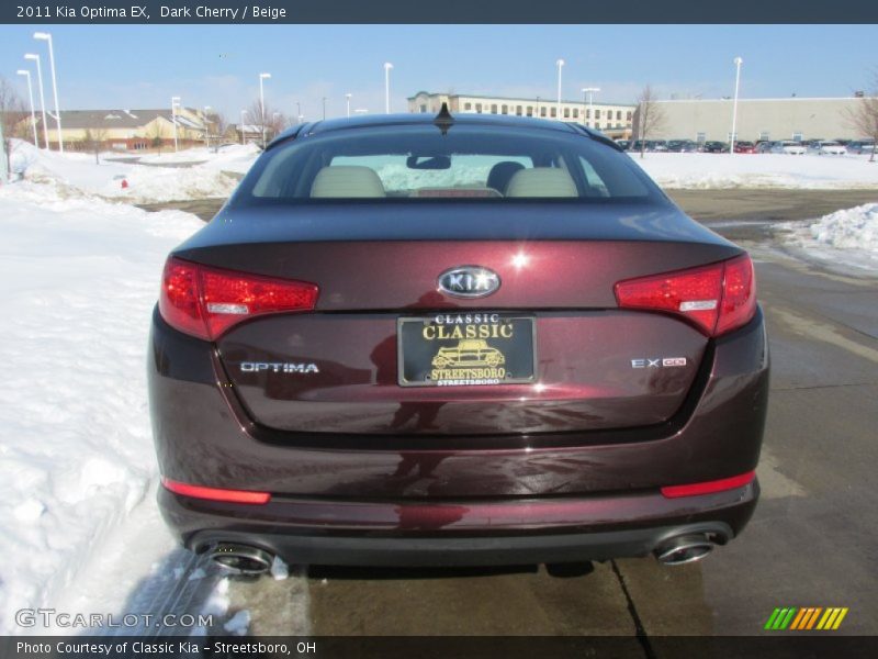 Dark Cherry / Beige 2011 Kia Optima EX