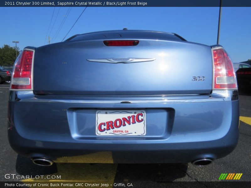 Sapphire Crystal Metallic / Black/Light Frost Beige 2011 Chrysler 300 Limited