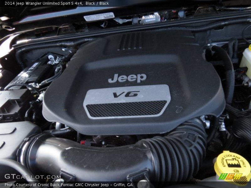 Black / Black 2014 Jeep Wrangler Unlimited Sport S 4x4