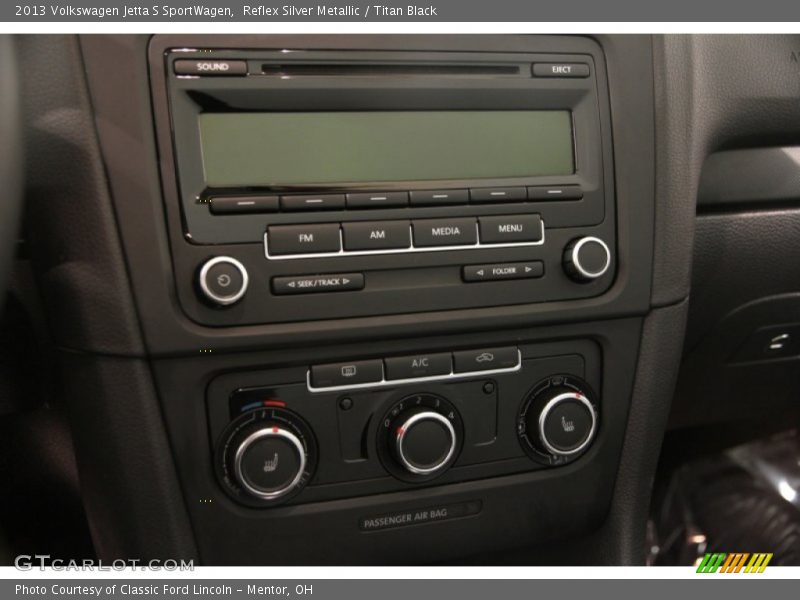 Reflex Silver Metallic / Titan Black 2013 Volkswagen Jetta S SportWagen